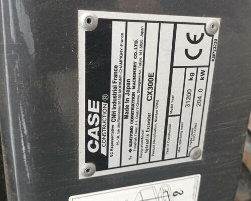 Case CX300 E